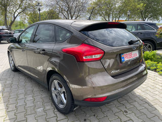 Ford Focus фото 16