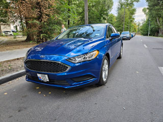 Ford Fusion foto 4