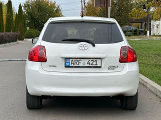 Toyota Auris foto 5