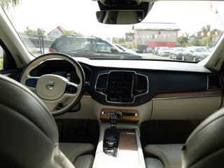 Volvo XC90 foto 5