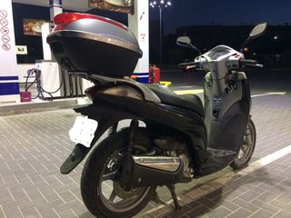 Honda sh 300 foto 3