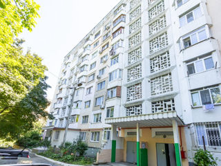 Apartament cu 2 camere, 53 m², Botanica, Chișinău
