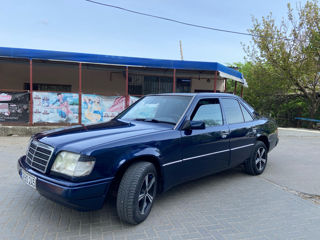 Mercedes Series (W124) foto 6