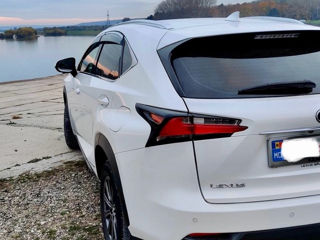 Lexus NX Series foto 7