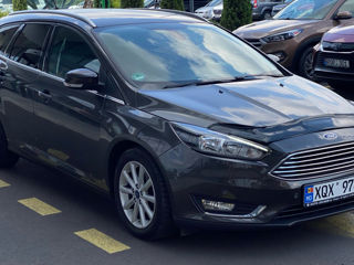 Ford Focus foto 6