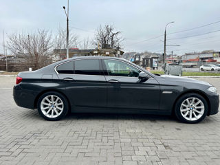 BMW 5 Series foto 6