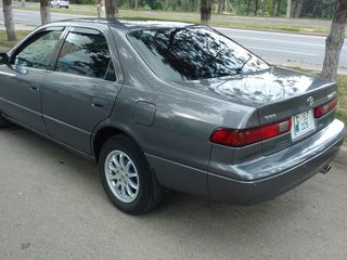 Toyota Camry foto 8