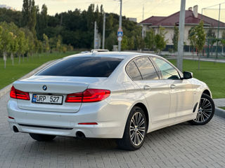 BMW 5 Series foto 4