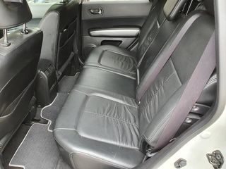 Nissan X-Trail foto 3