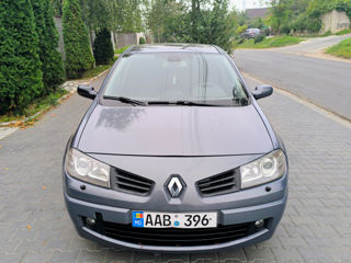 Renault Megane foto 4