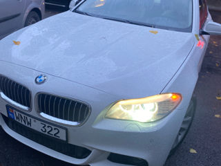 BMW 5 Series foto 6