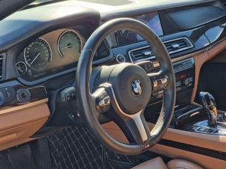 BMW 7 Series foto 9