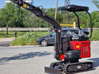 Kubota motor excavator foto 4