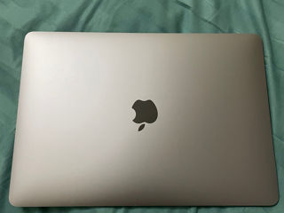 MacBook M1