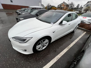 Tesla Model S foto 3