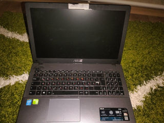 Asus r510l foto 2