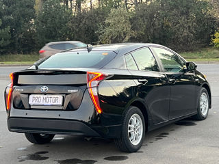 Toyota Prius foto 6