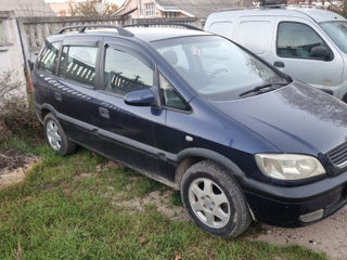 Opel Zafira foto 6