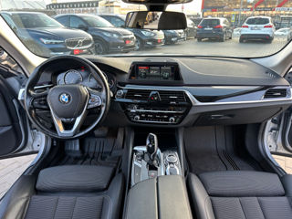 BMW 5 Series foto 8