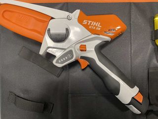 Vînd ferăstrău cu acumulator stihl gta 26 (or.criuleni)