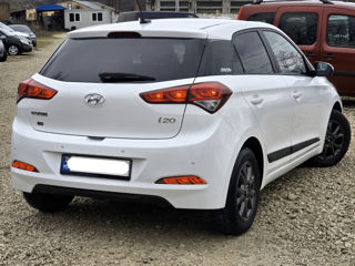 Hyundai ix20 foto 2