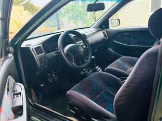 Nissan Almera foto 7