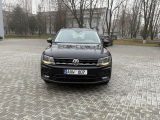 Volkswagen Tiguan foto 4