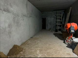 Depozit/garaj/producere 137m2 în chirie pe termen scurt ori lung, 380/220 foto 8