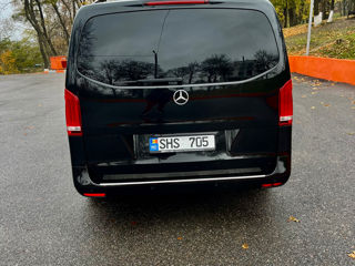 Mercedes Vito foto 2