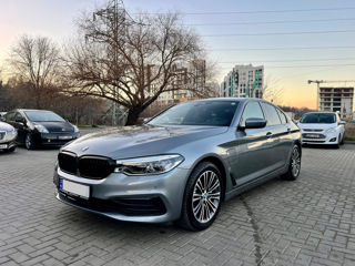 BMW 5 Series foto 2