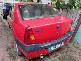 Dacia Logan foto 4