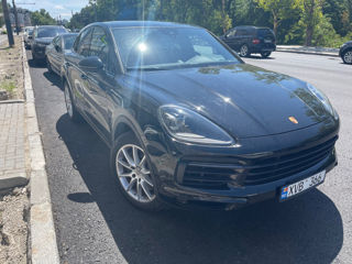 Porsche Cayenne Coupe foto 2