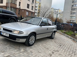 Opel Astra foto 8