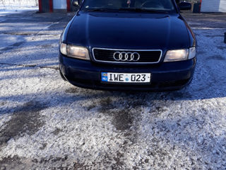 Audi A4 foto 6