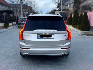 Volvo XC90 foto 4