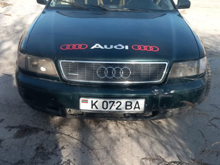 Audi A8 foto 2