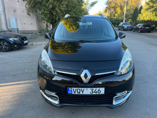 Renault Grand Scenic foto 10