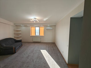 Apartament cu 2 camere, 77 m², Râșcani, Chișinău foto 3