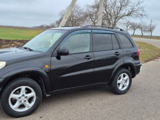 Toyota Rav 4 foto 3