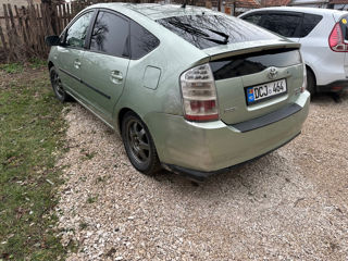 Toyota Prius foto 4