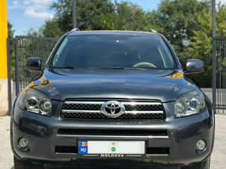 Toyota Rav 4 foto 2