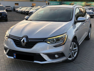 Renault Megane foto 1