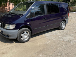 Mercedes Vito foto 2