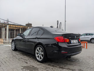 BMW 3 Series foto 6