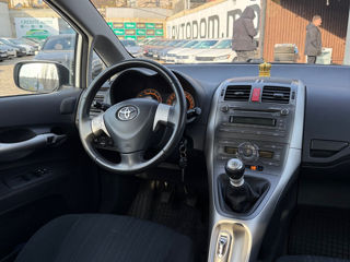 Toyota Auris foto 5