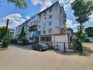 Apartament cu 4 camere, 78 m², Botanica, Chișinău