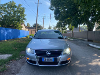 Volkswagen Passat foto 1