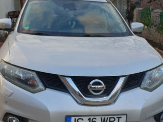 Nissan X-Trail foto 3