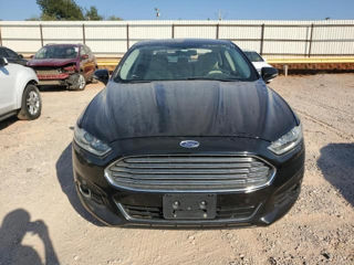 Ford Fusion foto 2