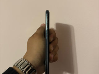 Vând iPhone 11 Pro Max în stare ideală foto 7